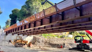 Ponte di via Falcinello. “Posato l’impalcato, fine lavori a giugno”
