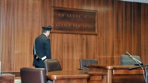 L’amore virtuale è una vera truffa: ottiene ricariche per 9.300 euro, condannato l’impostore