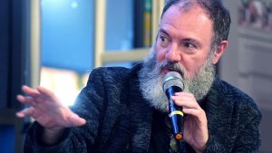 Capannoli Carlo Lucarelli tra noir e musica