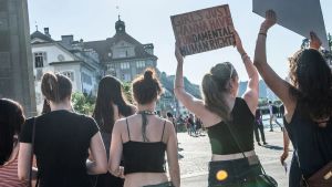 Gesellschaftliche Polarisierung bei gleicher Meinung