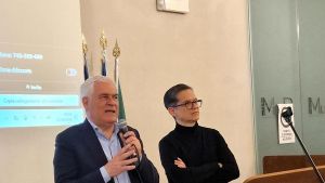 Sos vespa velutina. La Provincia lancia una campagna per arginare l’invasione