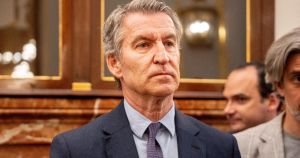 Feijóo consuma su 'divorcio' con la Iglesia al abrazar las tesis antiinmigratorias de Vox