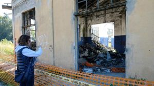 Toscana, il Cpr nell’ex polveriera della guerra. Solo il 40% degli irregolari trova posto