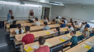 Catalunya resuelve el atasco de la homologación en Bachillerato: todos los estudiantes que harán la Selectividad tienen ya las notas