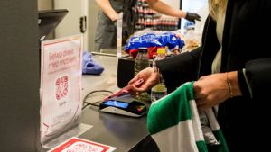 Tegenbeweging in vrijwel cashloos Zweden: ‘Contant geld moet blijven!’