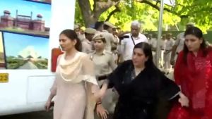 BJP MPs Bansuri Swaraj, Raksha Khadse detained during protest march to Rahul Gandhi’s residence