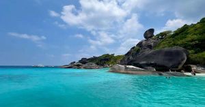 Pedalando verso le Isole Similand, il 