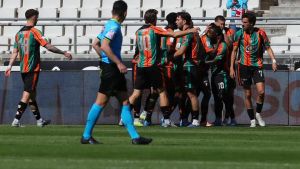 Il Venezia travolge anche il Bari, finisce 3-0 per i lagunari: serie A sempre più vicina