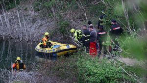 Trovato cadavere nel Panaro, l’uomo era uscito per una battuta di pesca: indagini sulle cause della morte