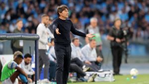 Napoli, al Maradona va in scena la somma del peggio di quest'anno