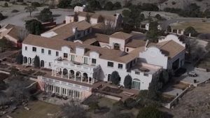 1 Bitcoin karşılığı satılan inanılmaz bilgiler ve 7 video kaset