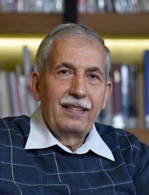 Eğitimden önce ahlak!