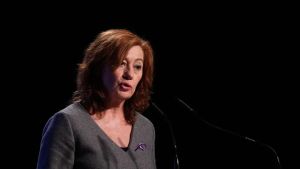 La presidenta del Congreso, en falso