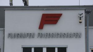 Millionenschwere Finanzspritze für den Bodensee-Airport: Wird sich der Landkreis beteiligen?