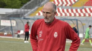 Mister Lauro avverte la Maceratese: 