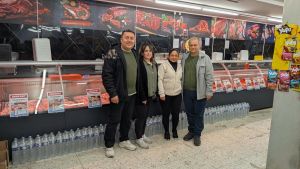 Zwischen Inflation, Angeboten und Kulturaustausch: Türkischer Supermarkt zieht erste Bilanz