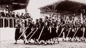 CUMHURİYET YIKILIYOR