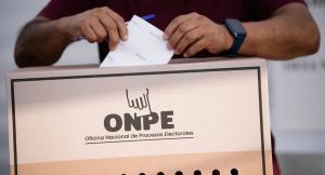 El escandaloso nivel de negligencia de la ONPE podría sugerir intencionalidad y debe ser investigado a fondo