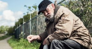 A Vietnam veteran stood on street corners handing out resumes for six years. One woman saw him and changed his life within 24 hours.