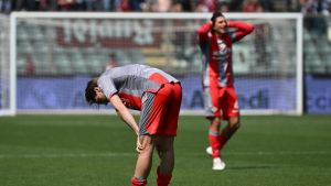 Cremonese, zero gol e un po’ di rimpianti con il Toro. Ora tocca tifare Fiorentina