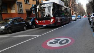 Nuova Città 30 da oggi: a Bologna più dissuasori e ‘cuscini berlinesi’