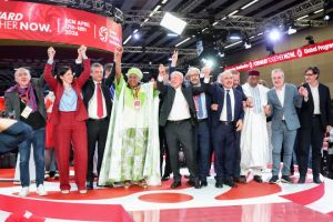 Barcelona’da demokrasi tartışması