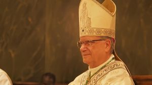 Oggi l’addio del vescovo Tardelli, poche indiscrezioni sul sostituto