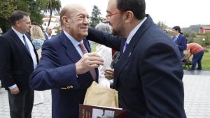 Barbón inicia en México su primera visita a los asturamericanos: 