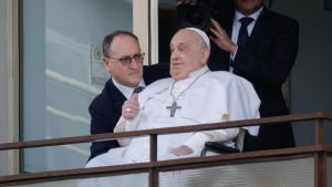 Un anno senza Francesco. Semeraro: “Santo? Non lo vorrebbe. Ci manca il suo linguaggio incisivo”