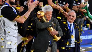 All’inaugurazione del Mubit, il patron bianconero ha ribadito la disponibilità a parlare con acquirenti: prima, però, c’è la nuova Arena. Zanetti pronto ad aprire a possibili compratori