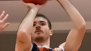 Vantaggio dilapidato. Ma arriva la vittoria