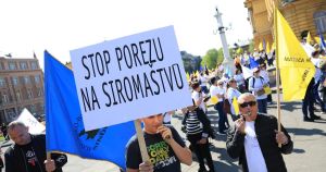 Sindikalci za 'trenutak istine', a slijepi za njega kao i oporba