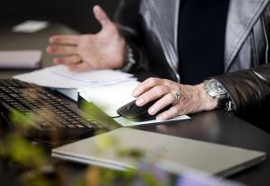 Stop de misleidende propaganda over AOW