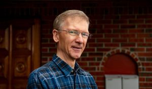 Bare lettlurte velgere tror at pengene fra Møreaksen kan brukes flere ganger