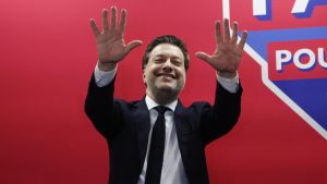 La sinistra francese che si rialza sia un modello per l'Italia