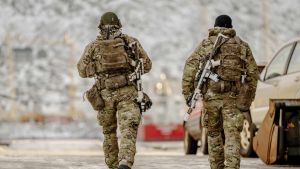 Vi be­ta­ler med ar­bej­de, skat og måske vores liv: Op­rust­ning er ikke noget, vi selv har be­slut­tet