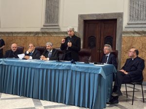 Papa Leone l'8 maggio a Napoli. Battaglia: «La città lo accoglie come pellegrino di pace»
