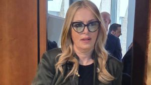 Caso Pierina, braccio di ferro in aula sull’orario dell’omicidio. Attesa per l’intervento di Roberta Bruzzone