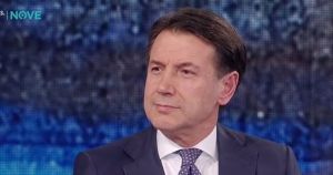 Conte si ricandida premier e dagli alleati solo silenzio