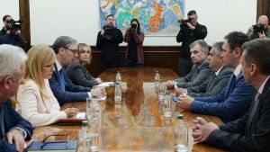 Ko su predstavnici stranaka koji su danas bili na konsultacijama kod Vučića?