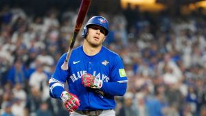 Blue Jays notebook: Daulton Varsho gears up for probable Monday return