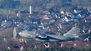 Op luchtmachtbasis Ramstein blijkt hoezeer de Verenigde Staten óók Europa nodig hebben