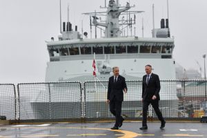 Défendre et bâtir le Canada… mais pour qui ?