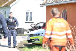 Alvorlig ulykke - mand hentet i lægehelikopter