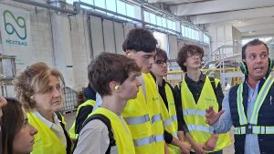 Gli alunni del Carrara in visita alla Selene Spa