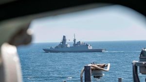 L’Italia e Hormuz, Maiorino (M5s): “Gli sminatori? Prima la pace”