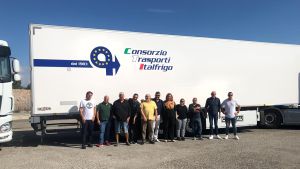 Il camionista che non si ferma: 