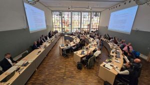 Flughafen Friedrichshafen erhält Millionen-Hilfe trotz Bedenken im Gemeinderat