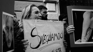 Astradoc ospita l’anteprima napoletana di “Padrone e sotto”, film con voci e storie della città invisibile