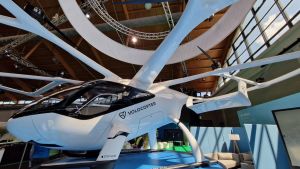 Flugtaxis und waghalsige Manöver: Was die Aero 2026 für Luftfahrt-Fans bereithält